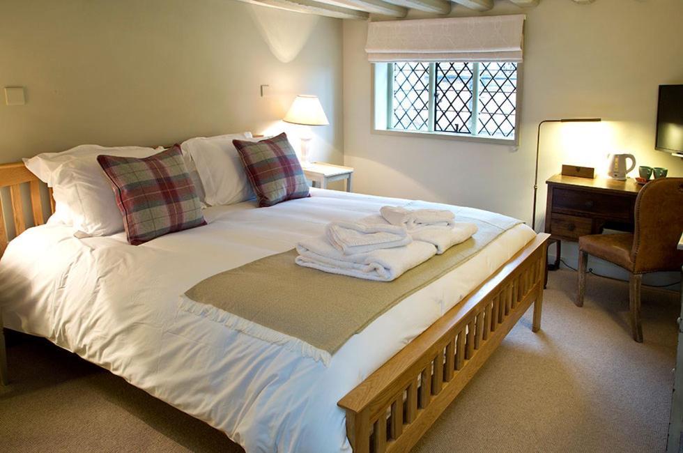 The Bear Inn Hartfield Chambre photo